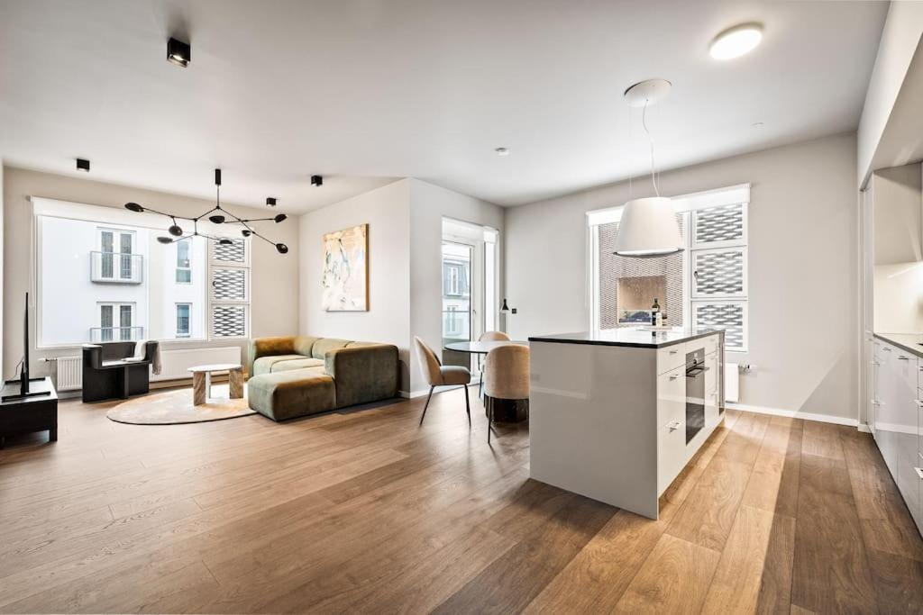 Private Lux 2Br & 2Ba City Center With Free Parking Reykjavík Exteriér fotografie
